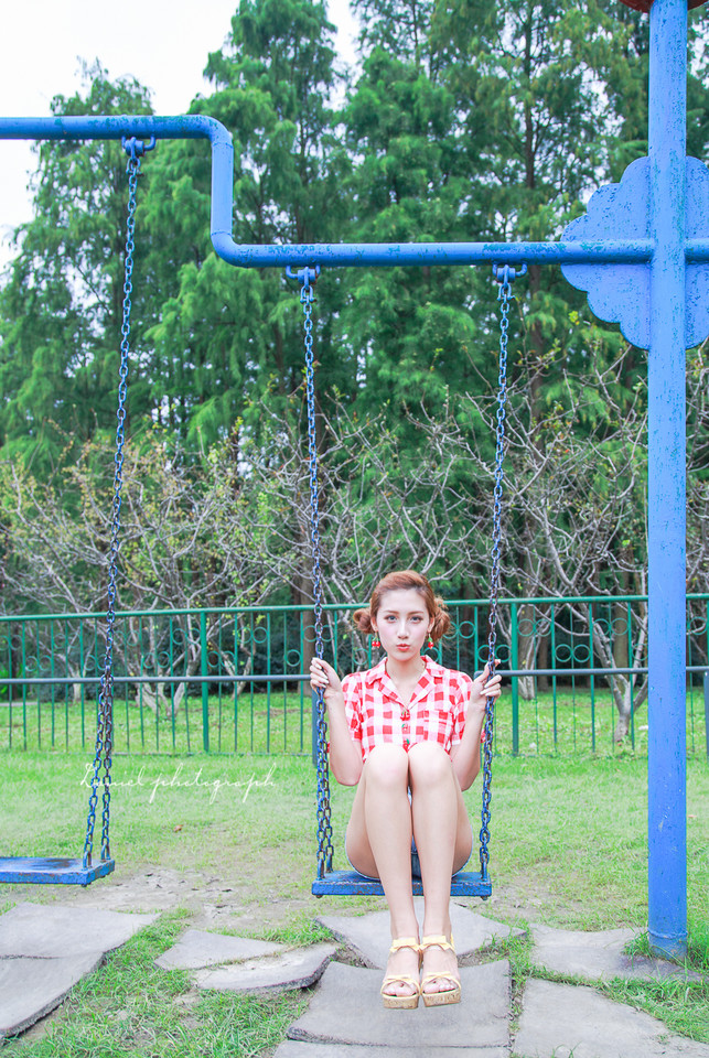 活力少女夏日俏皮图  第12张