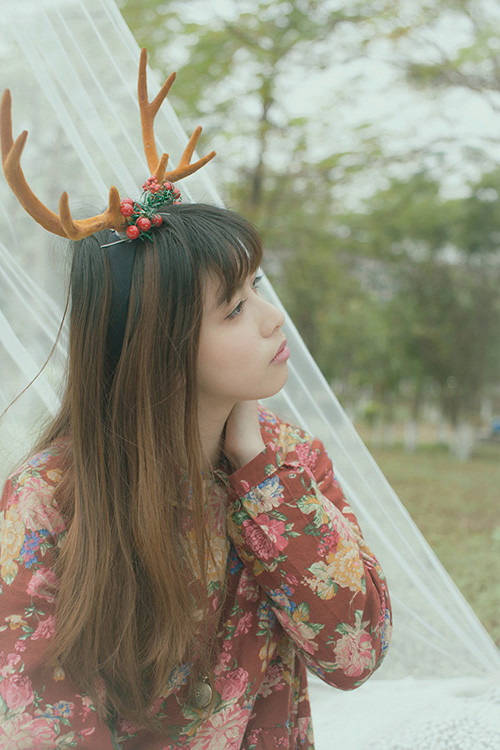 童话里的长发迷人女子  第5张