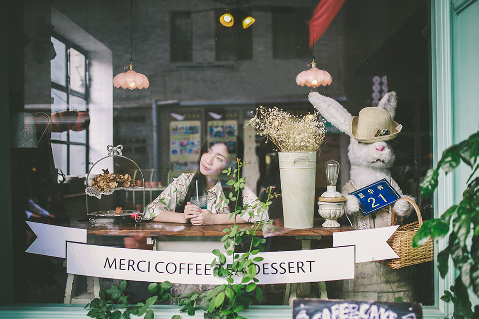 碎花美眉私房迷人清纯图片  第5张