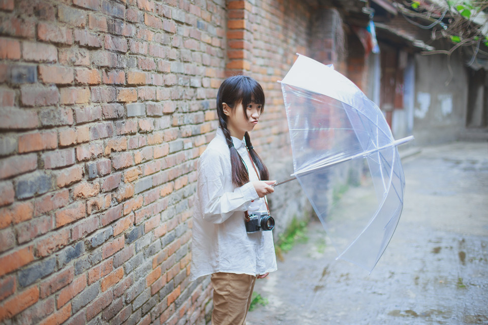 双马尾女子的俏皮清纯图  第13张