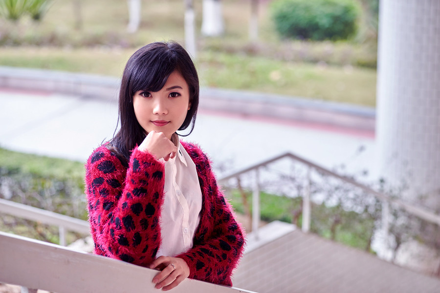 时尚美女清纯迷人图  第12张