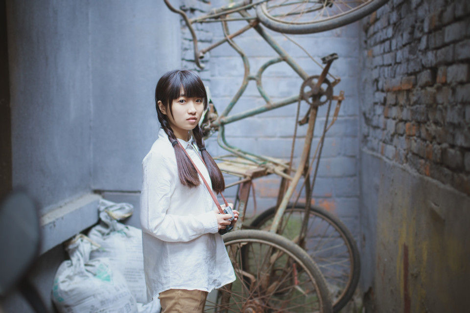 双马尾女子的俏皮清纯图  第10张