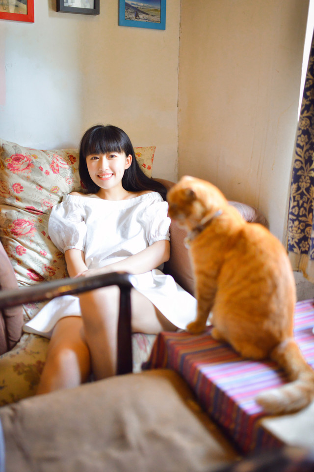 甜美清纯白裙少女  第11张